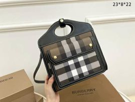 Picture of Burberry Lady Handbags _SKUfw131462712fw